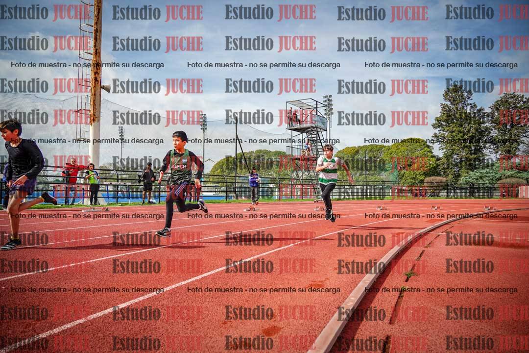 Fotos de los 150 m llanos de varones