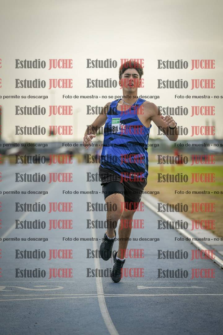 Fotos de los 800 m llanos de varones
