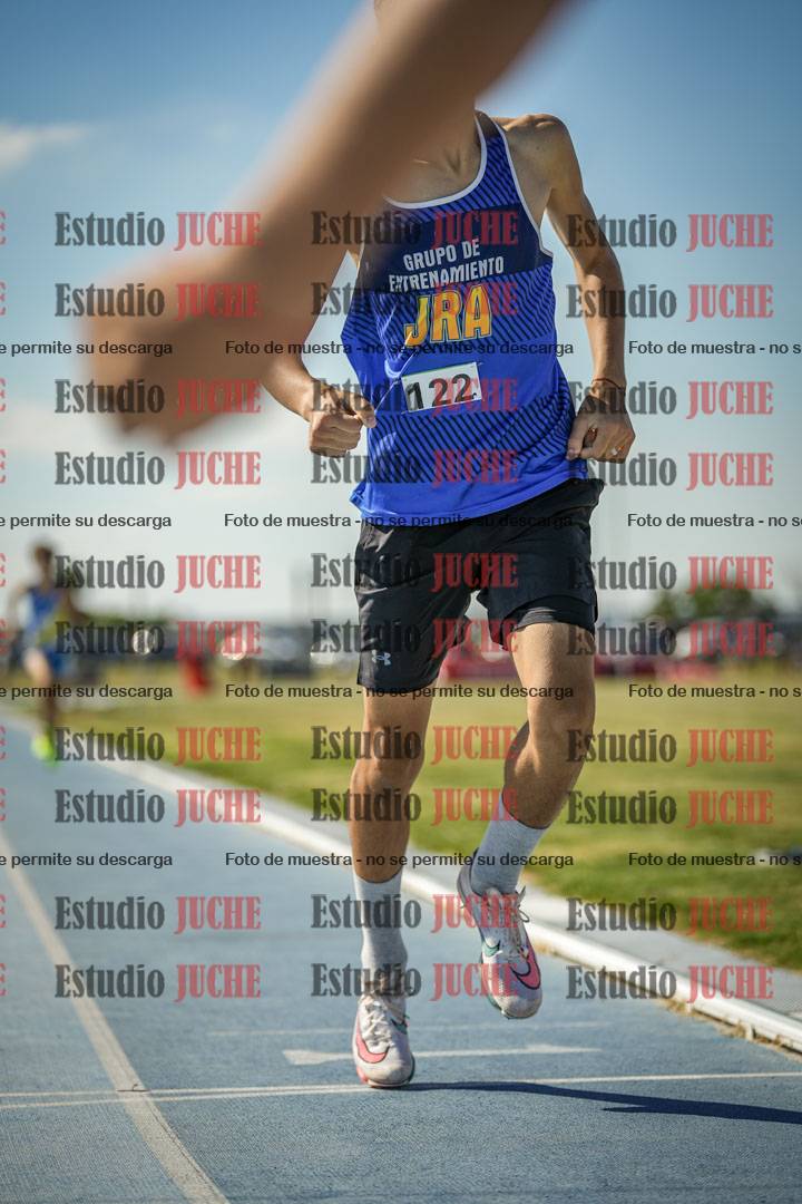 Fotos de los 600 m llanos de varones
