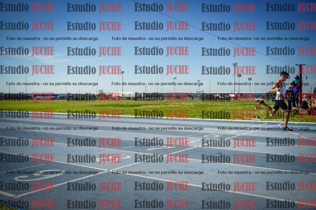 Fotos de los 400 m llanos de varones