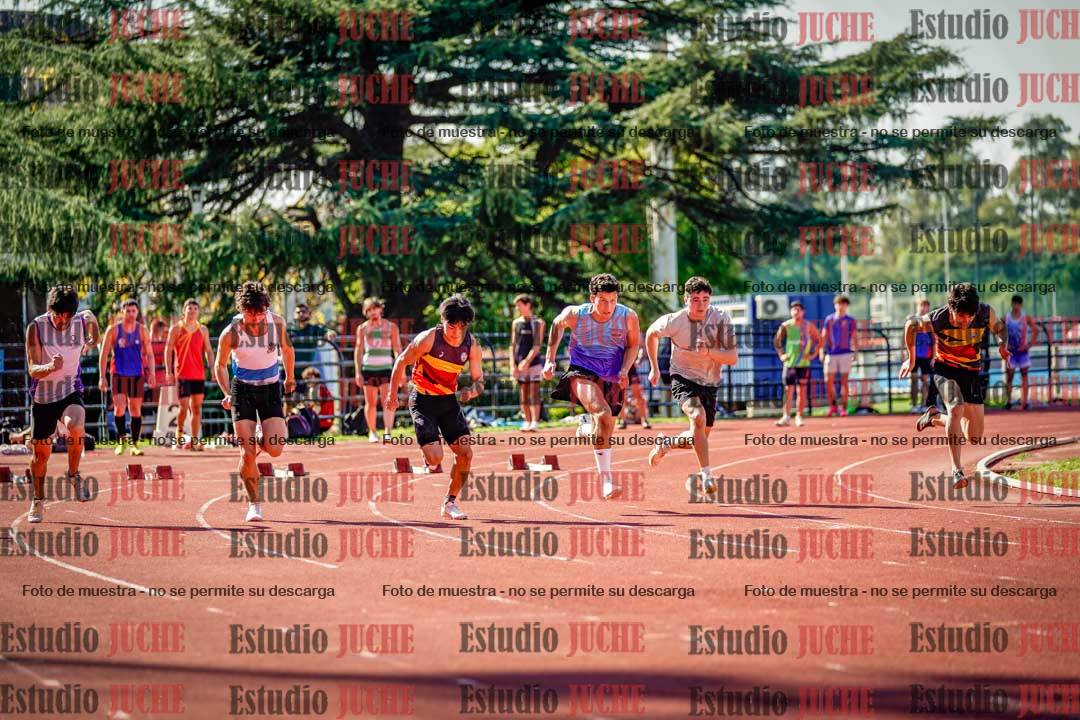 Fotos de los 100 m llanos de varones