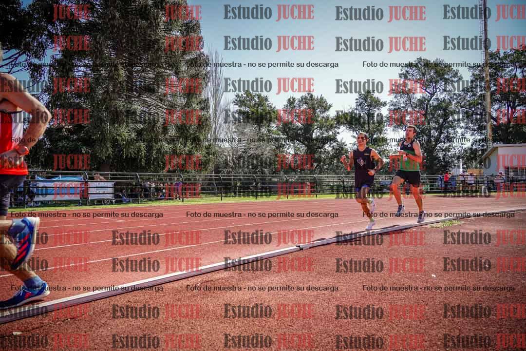 Fotos de los 1500 m llanos de varones
