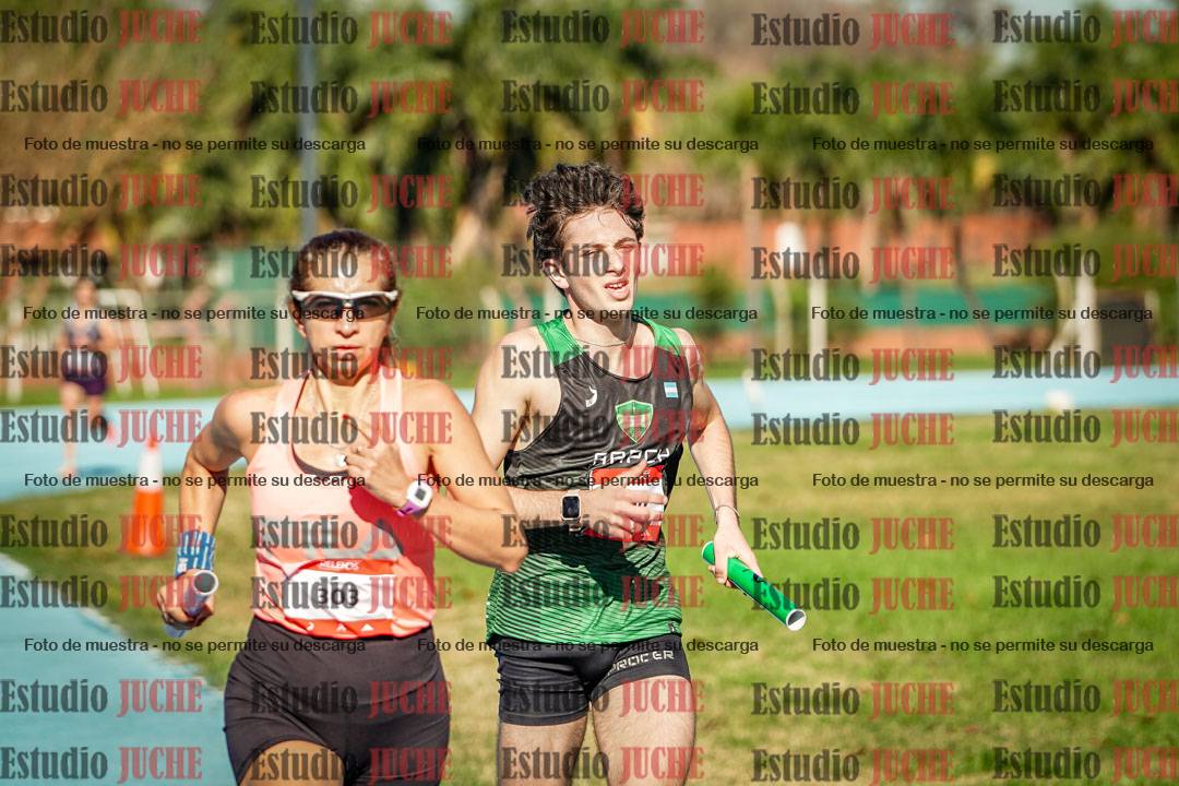 Fotos durante los relevos
