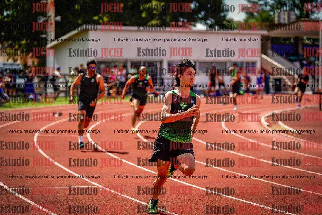 Fotos de los 400 m llanos de varones