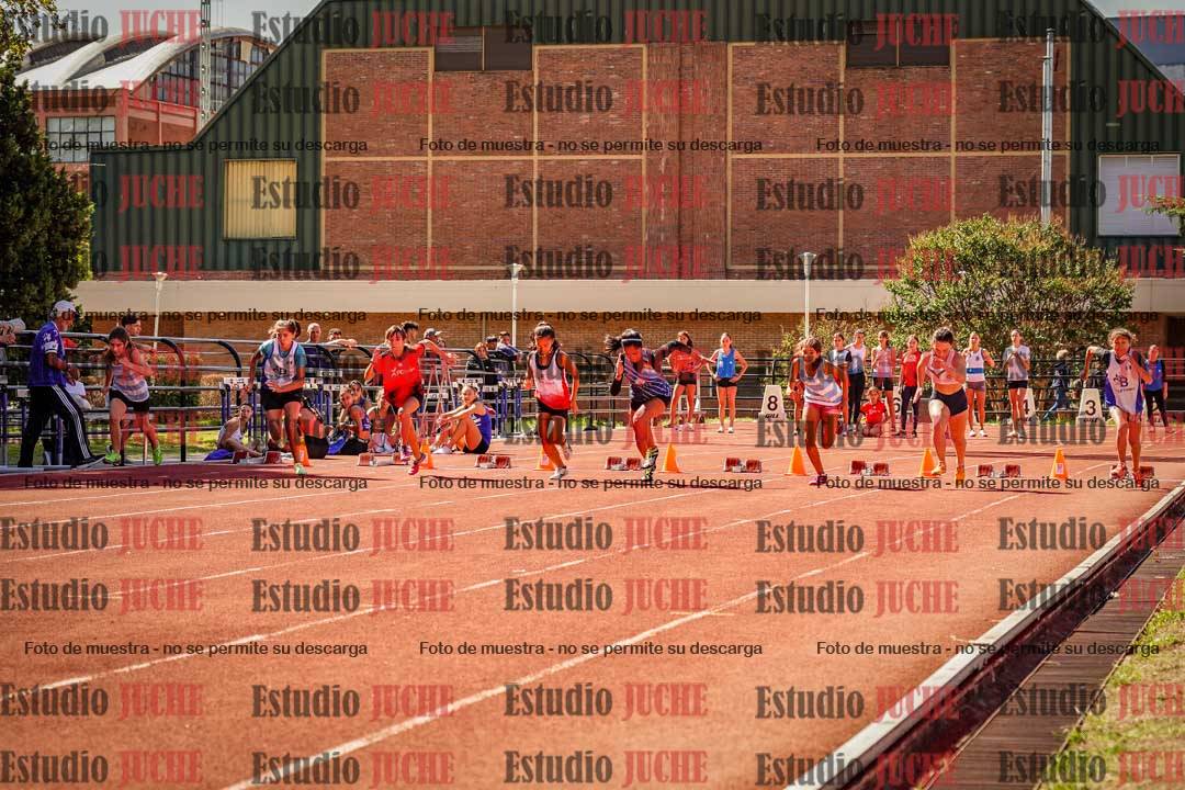 Fotos de los 80 m llanos de mujeres