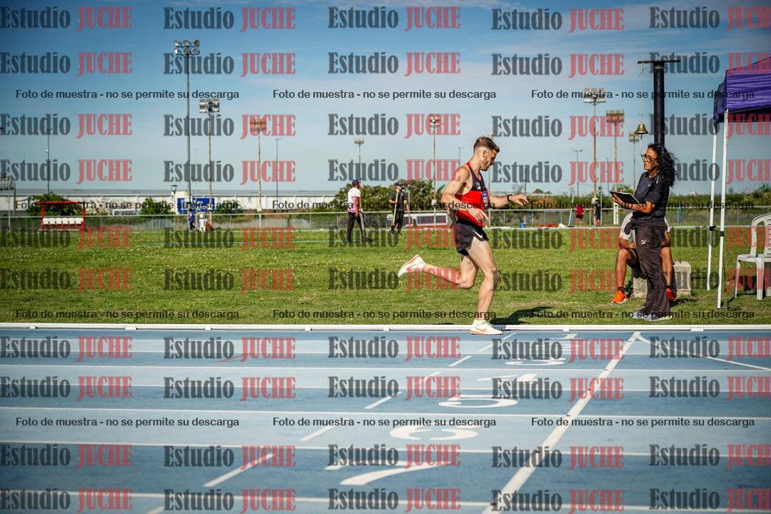 Fotos de los 1500 m llanos de varones