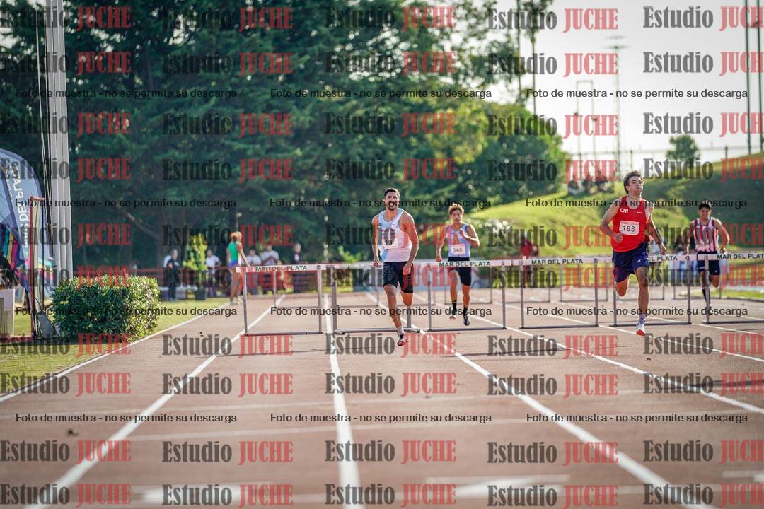 Fotos de los 400 m con vallas de varones