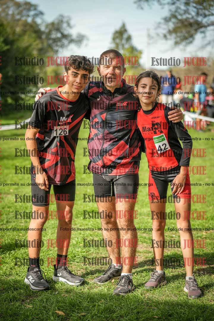 Fotos de algunos podios y extras del evento