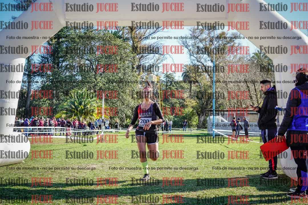 Fotos de la llegada del cross de 6000 m