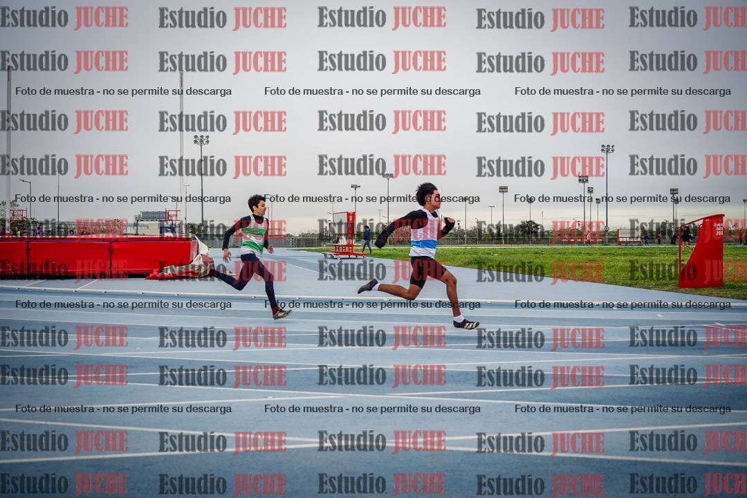 Fotos de los 150 m llanos de varones - U14