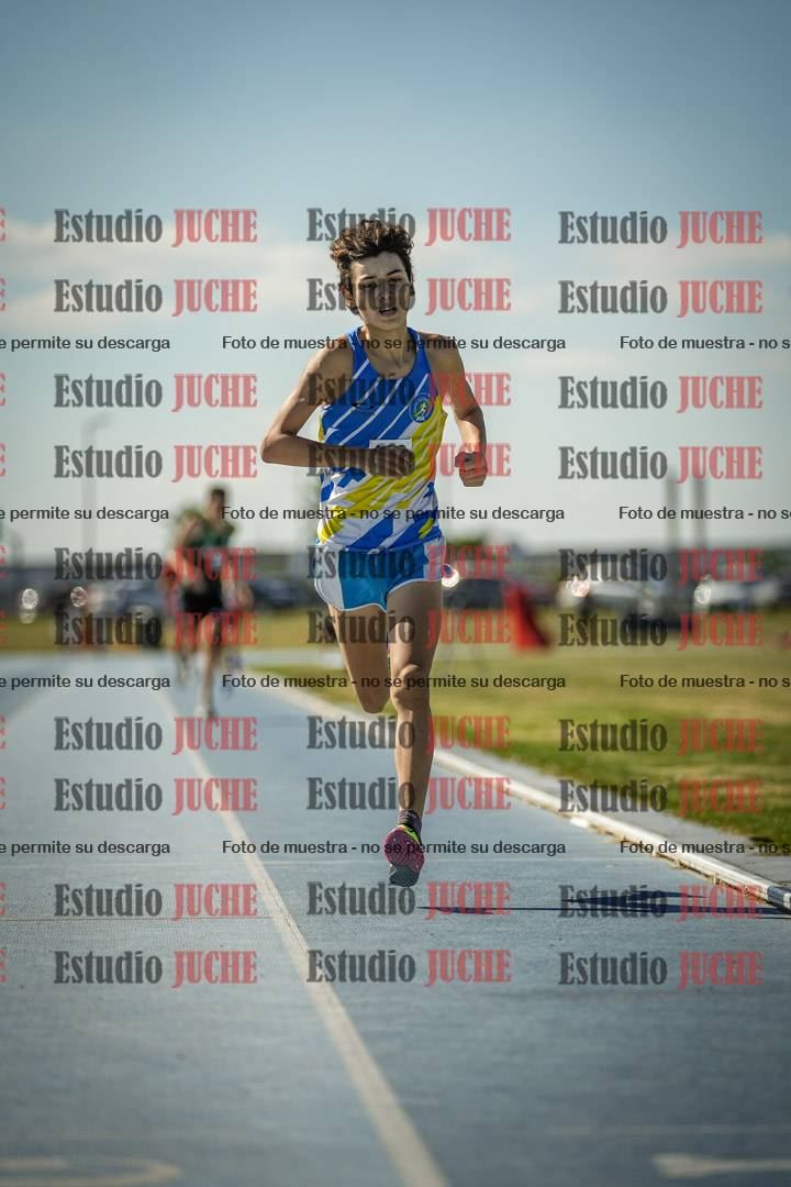 Fotos de los 600 m llanos de varones