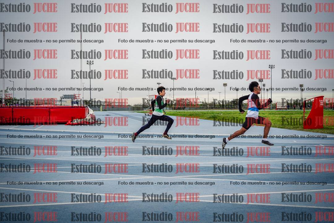 Fotos de los 150 m llanos de varones - U14