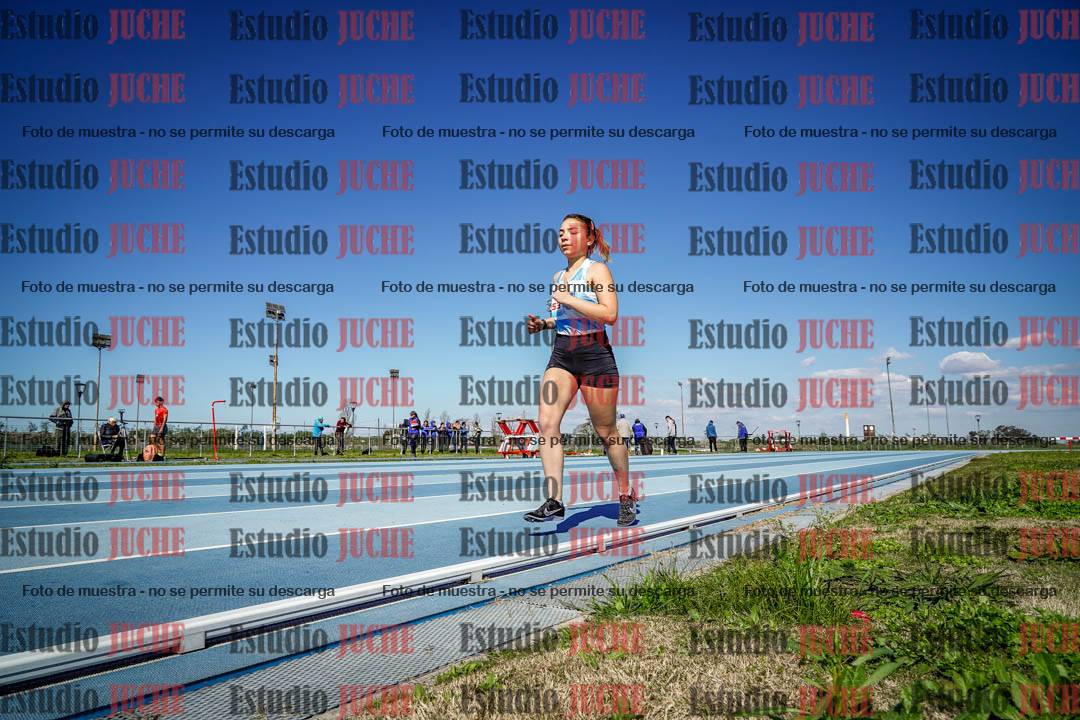 Fotos de los 5000 m llanos de mujeres y varones