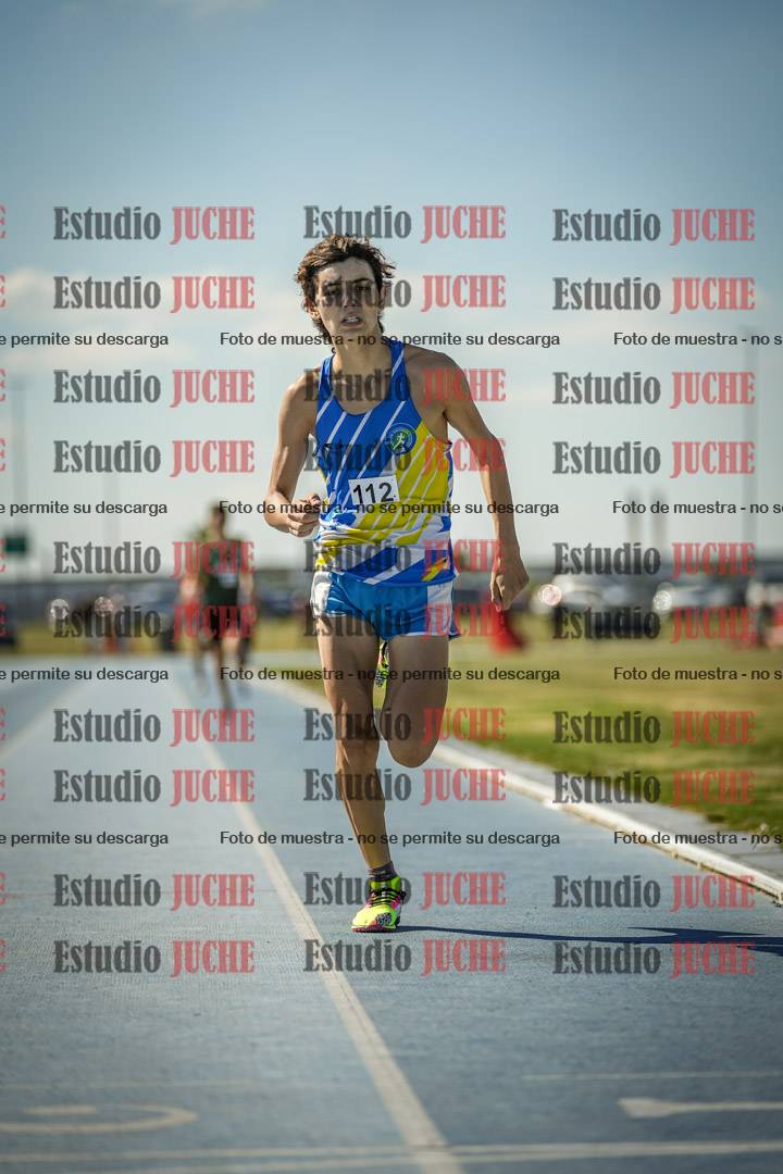 Fotos de los 600 m llanos de varones