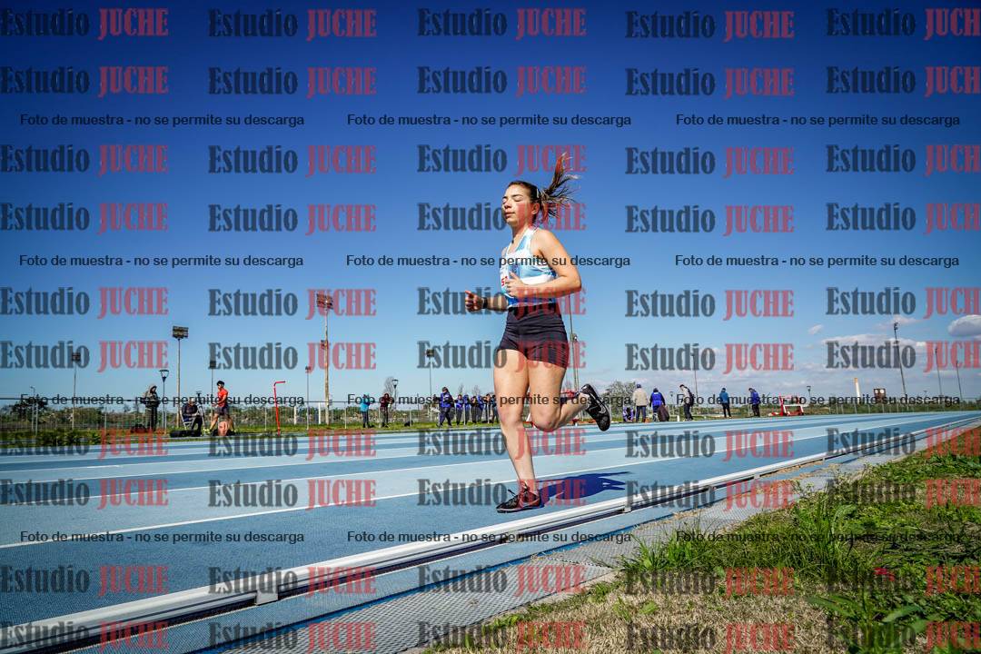 Fotos de los 5000 m llanos de mujeres y varones