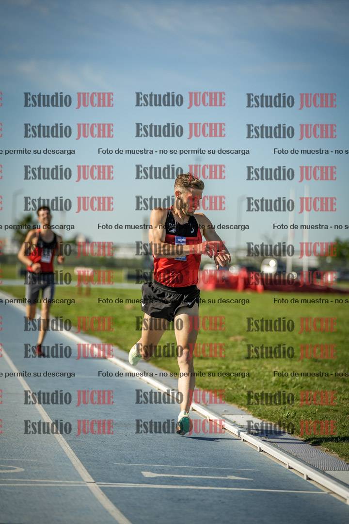 Fotos de los 1500 m llanos de varones