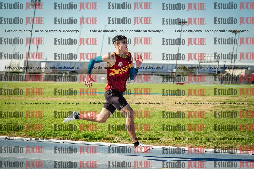 Fotos de los 400 m llanos de varones