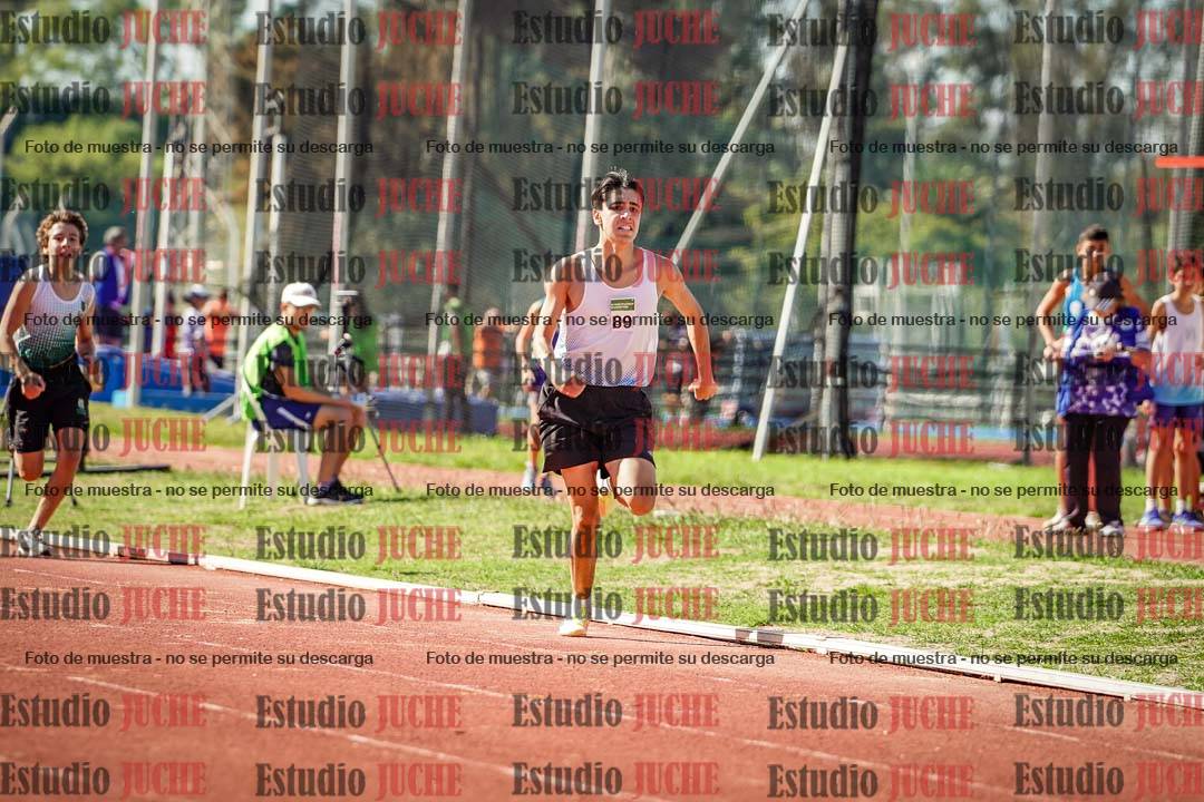 Fotos de los 600 m llanos de varones