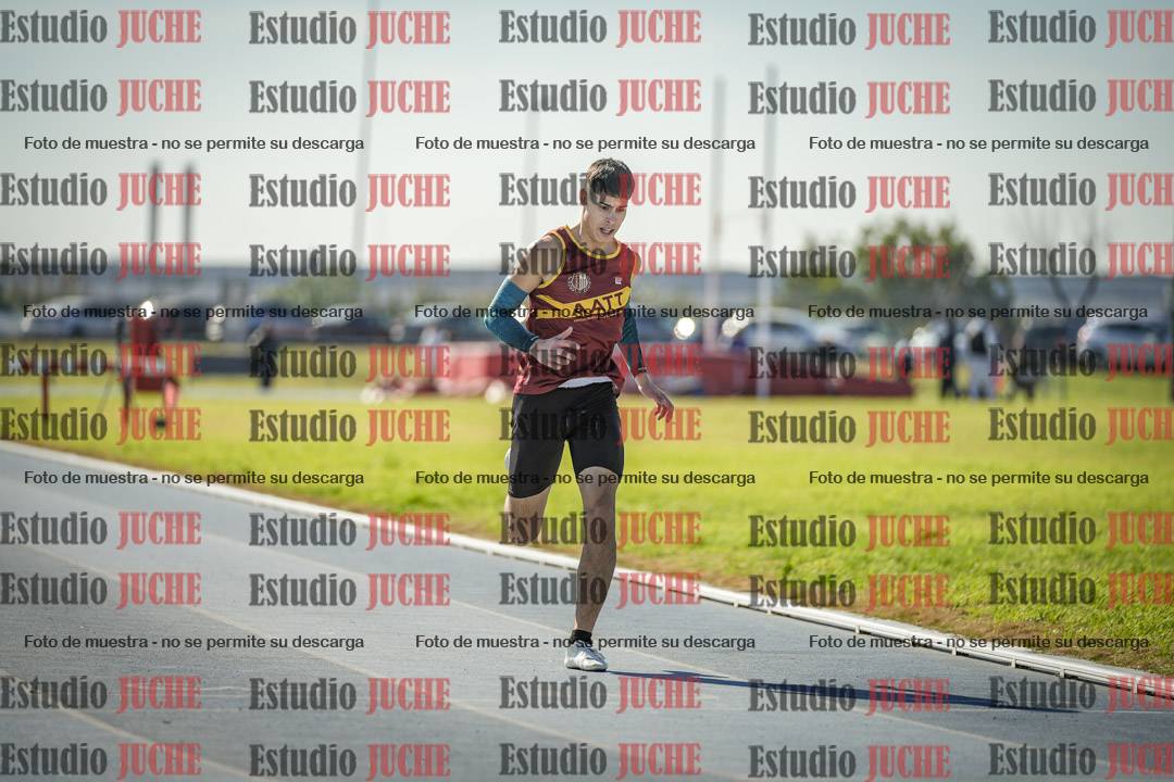Fotos de los 400 m llanos de varones
