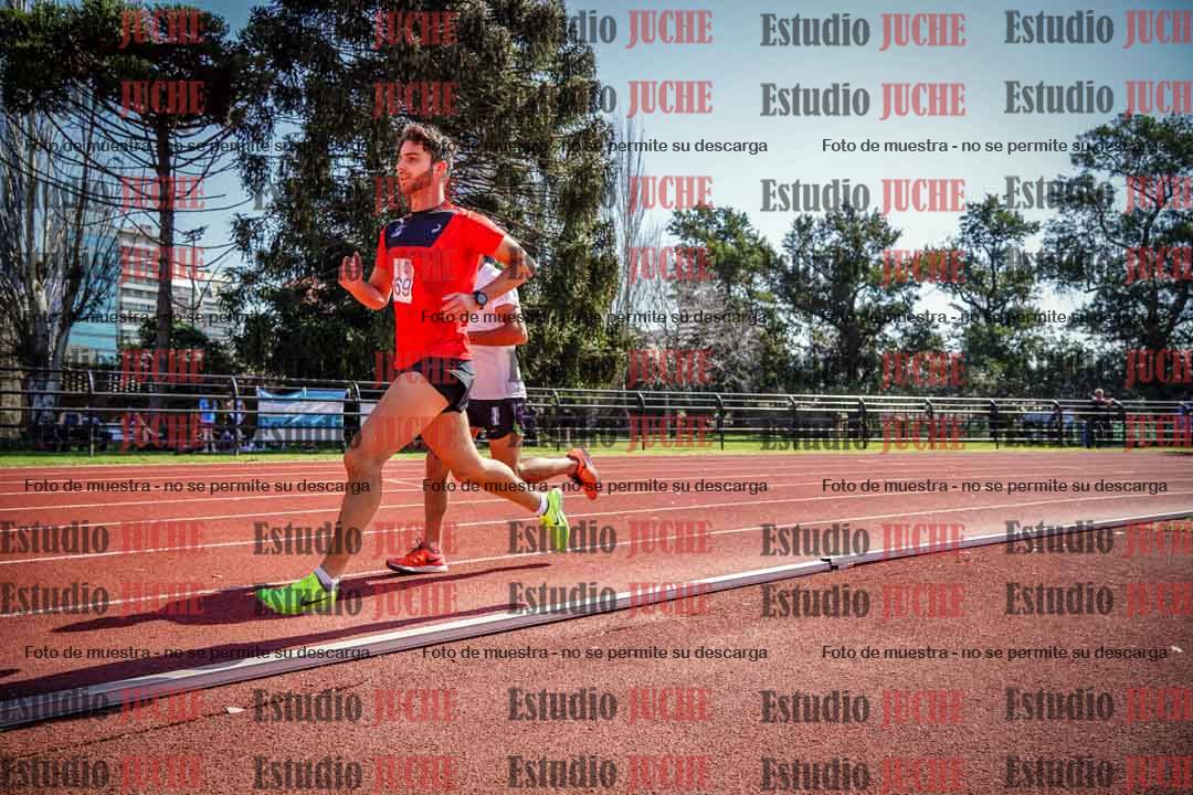 Fotos de los 1500 m llanos de varones
