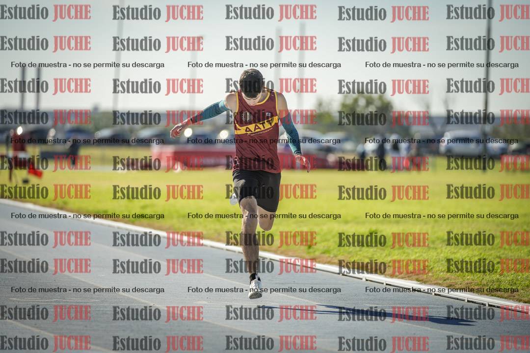 Fotos de los 400 m llanos de varones