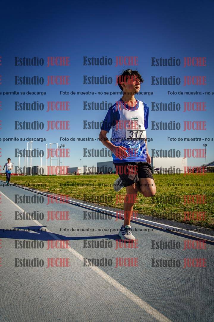 Fotos de los 2000 m llanos de varones