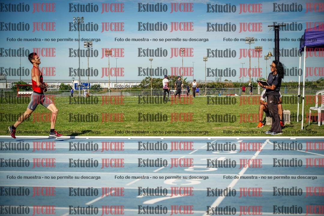 Fotos de los 1500 m llanos de varones