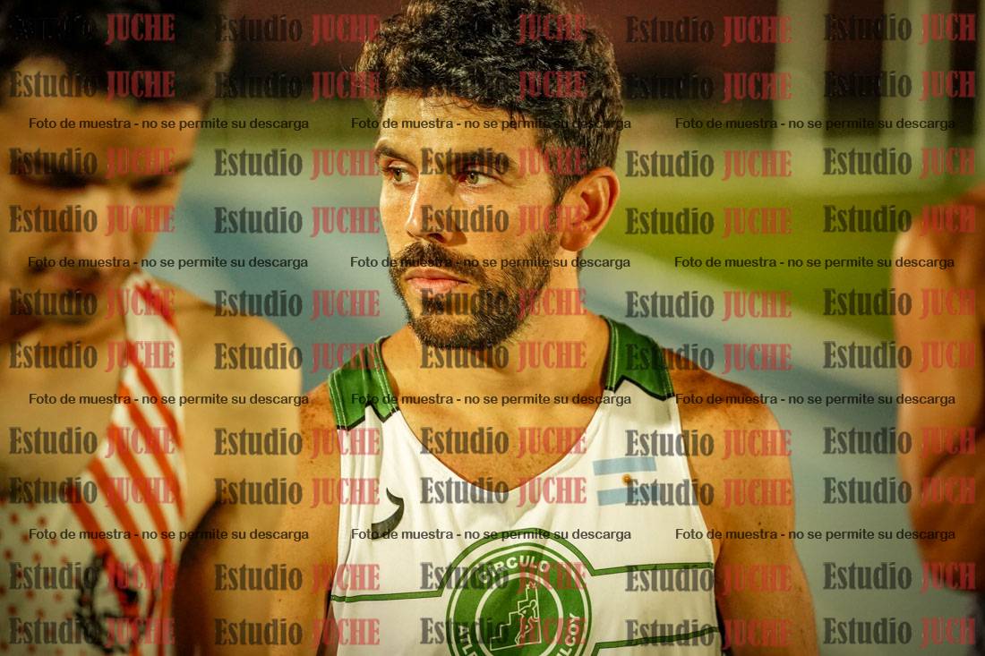 Fotos de los 3000 m llanos de varones