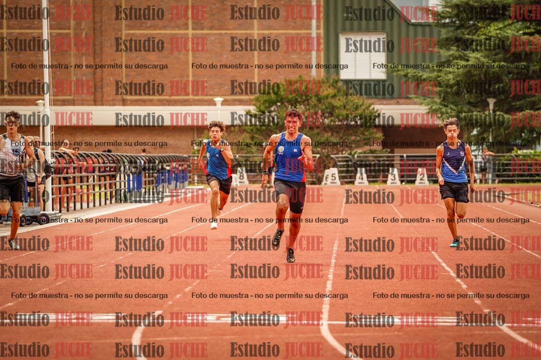 Fotos de los 200 m llanos de varones
