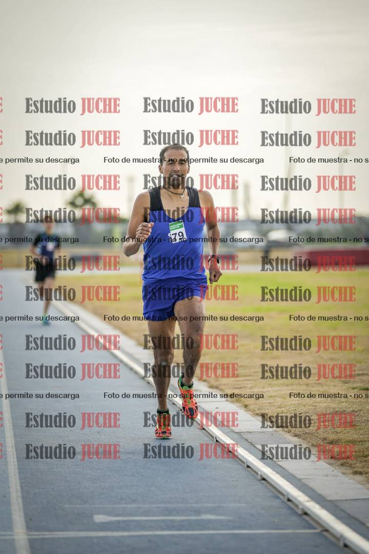 Fotos de los 800 m llanos de varones