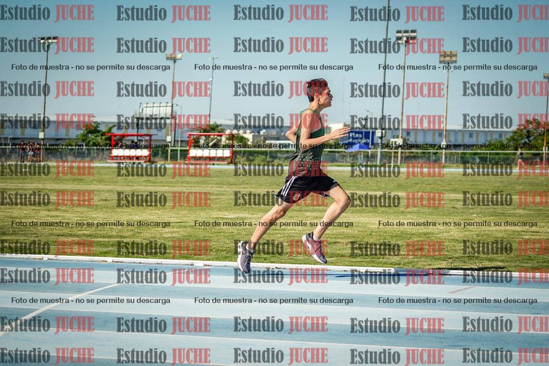 Fotos de los 600 m llanos de varones