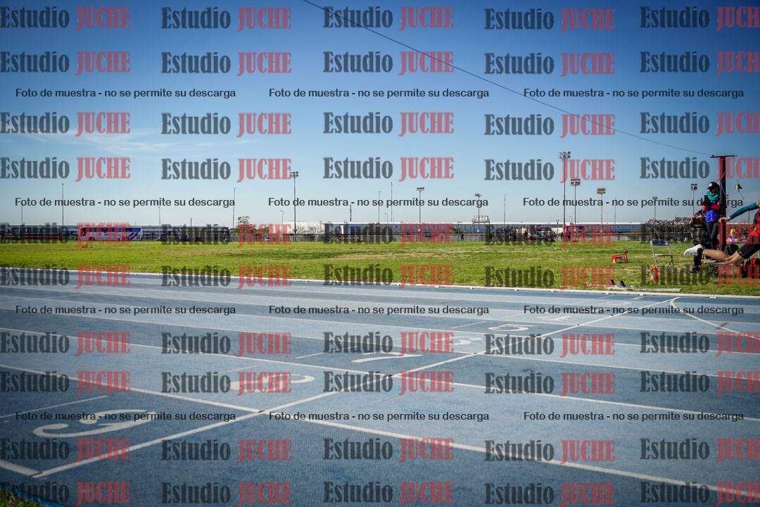 Fotos de los 400 m llanos de varones