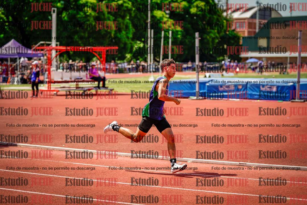 Fotos de los 400 m llanos de varones