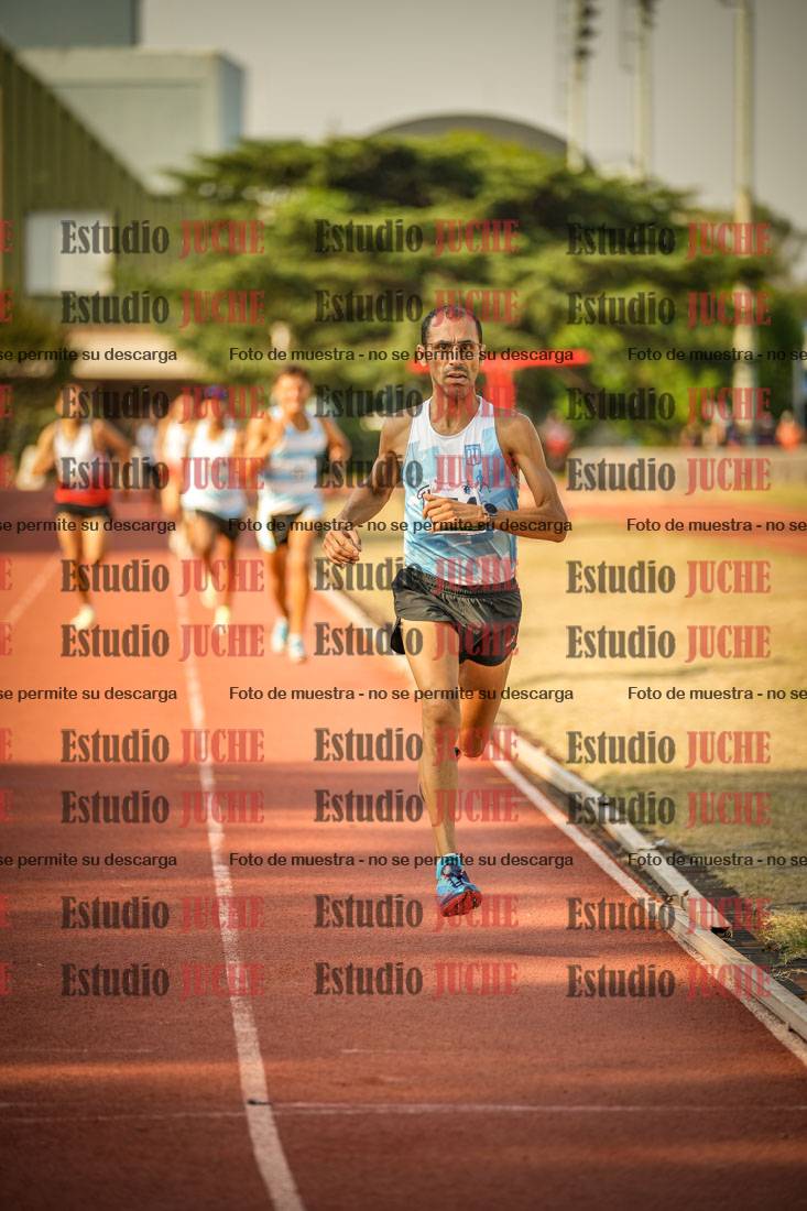 Fotos de los 1500 m llanos de varones