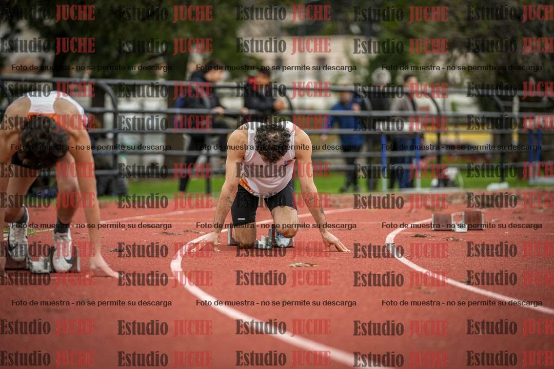 Fotos de los 200 m llanos de varones