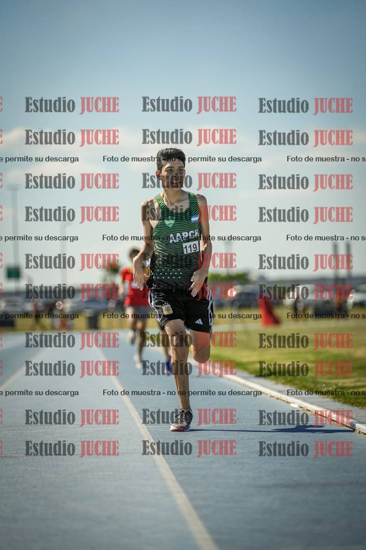 Fotos de los 600 m llanos de varones