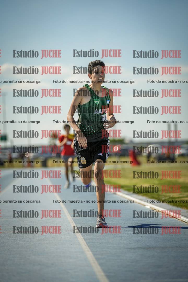 Fotos de los 600 m llanos de varones