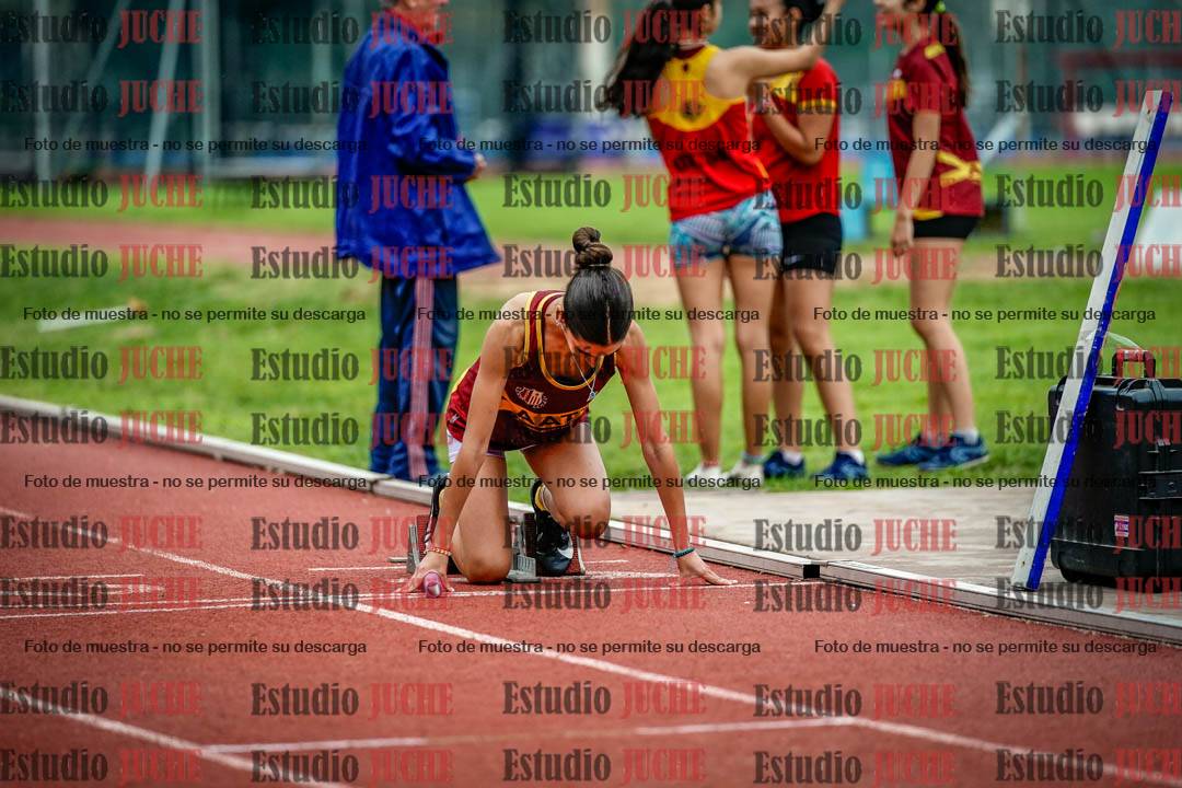 Fotos de las postas 8x200 m mixtas