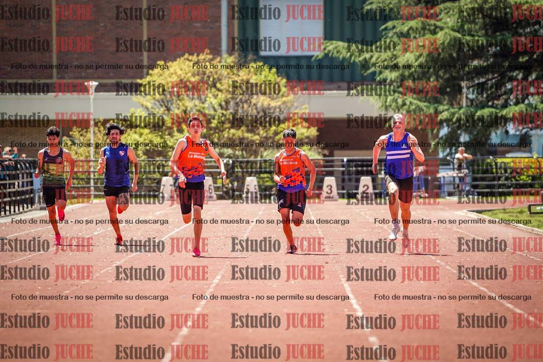 Fotos de los 200 m llanos de varones