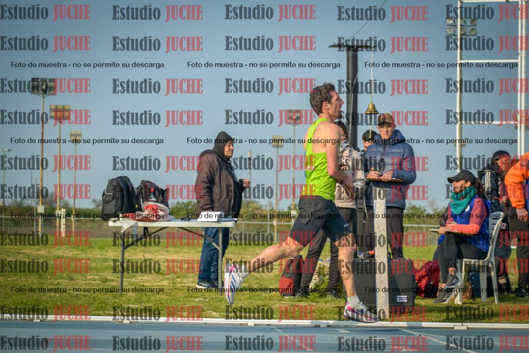 Fotos de los 3000 m llanos de varones