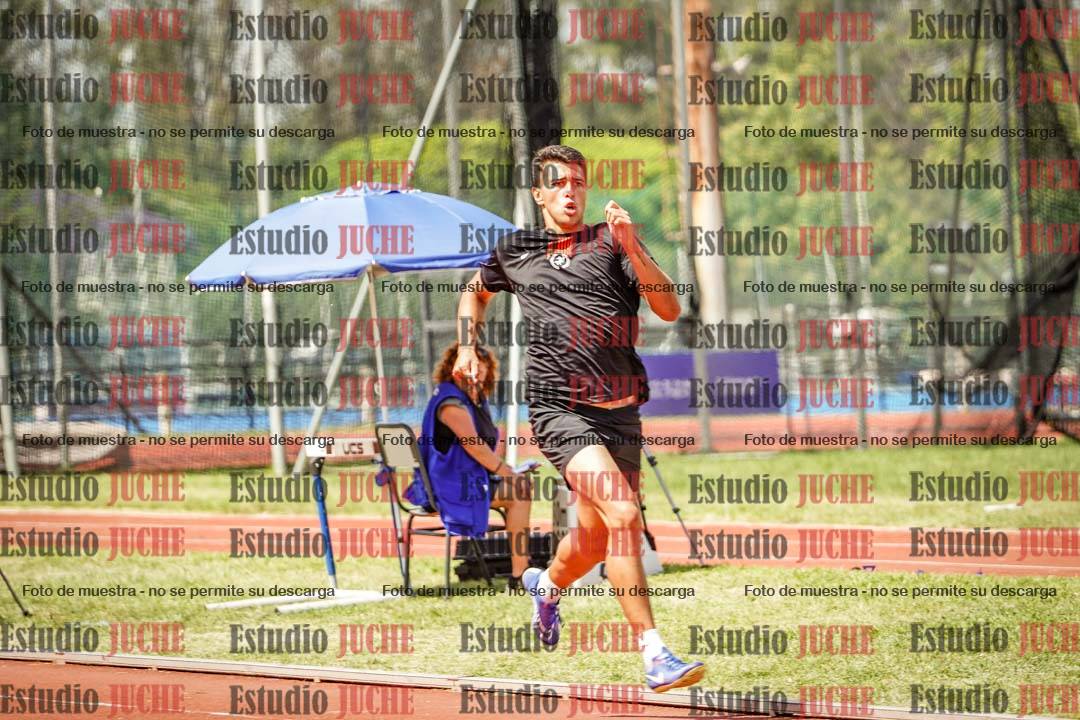 Fotos de los 400 m llanos de varones