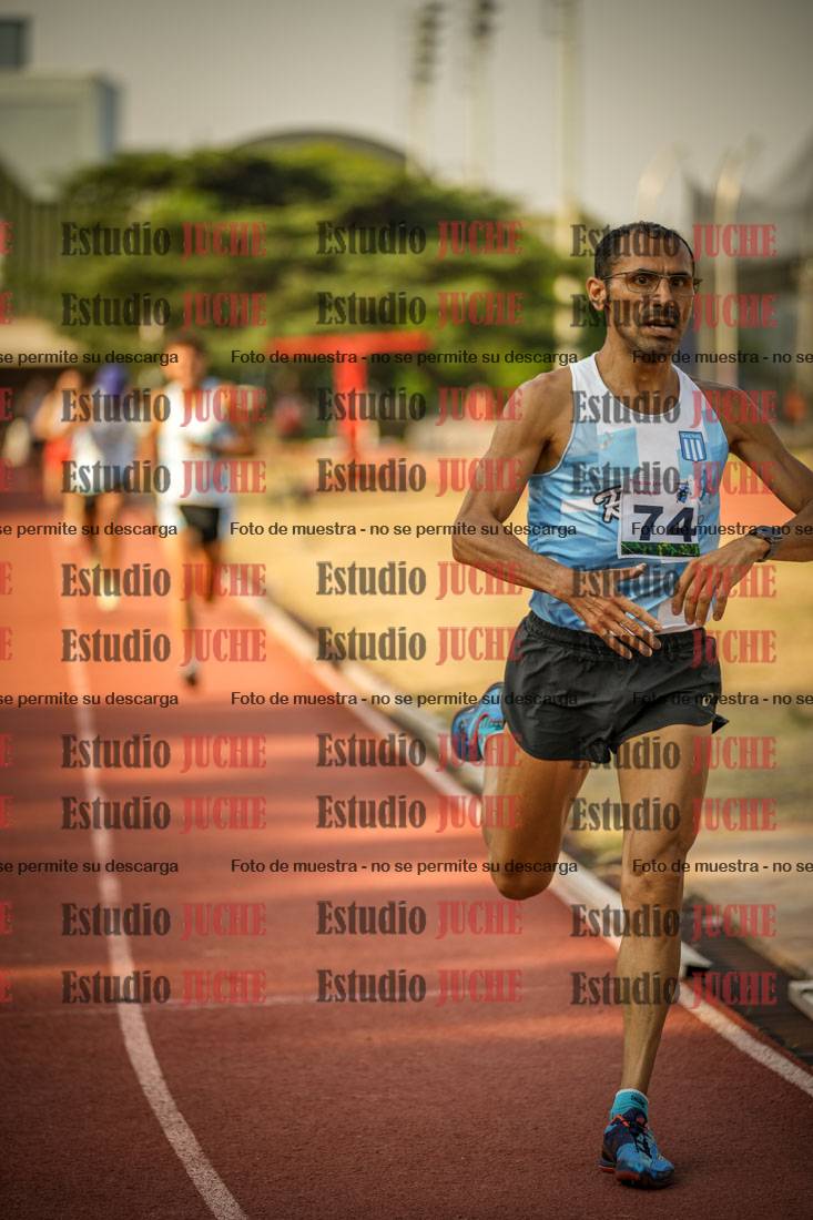 Fotos de los 1500 m llanos de varones