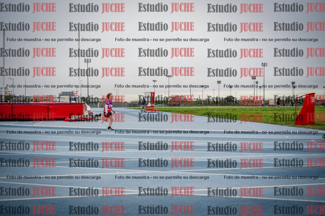Fotos de los 150 m llanos de varones - U14