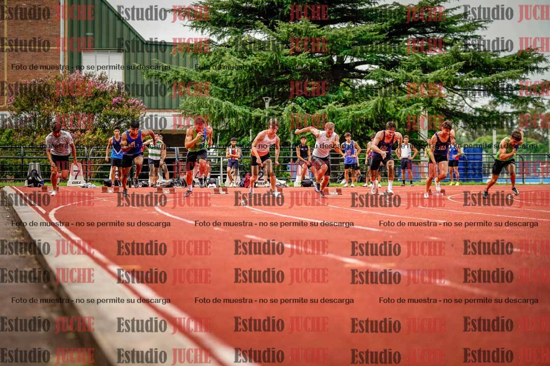 Fotos de los 100 m llanos de varones - FINAL