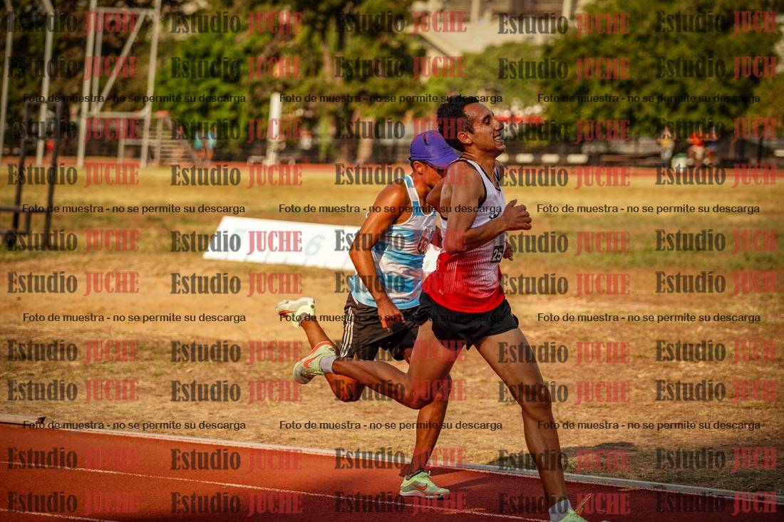 Fotos de los 1500 m llanos de varones