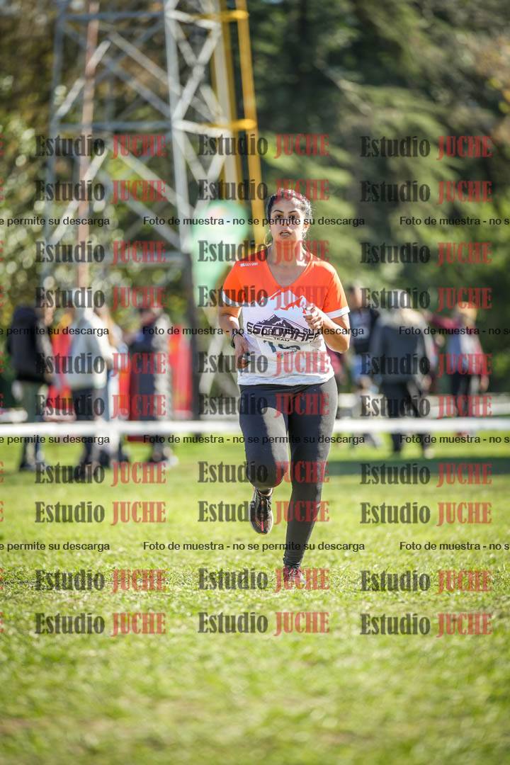 Fotos de la llegada del cross de 6000 m