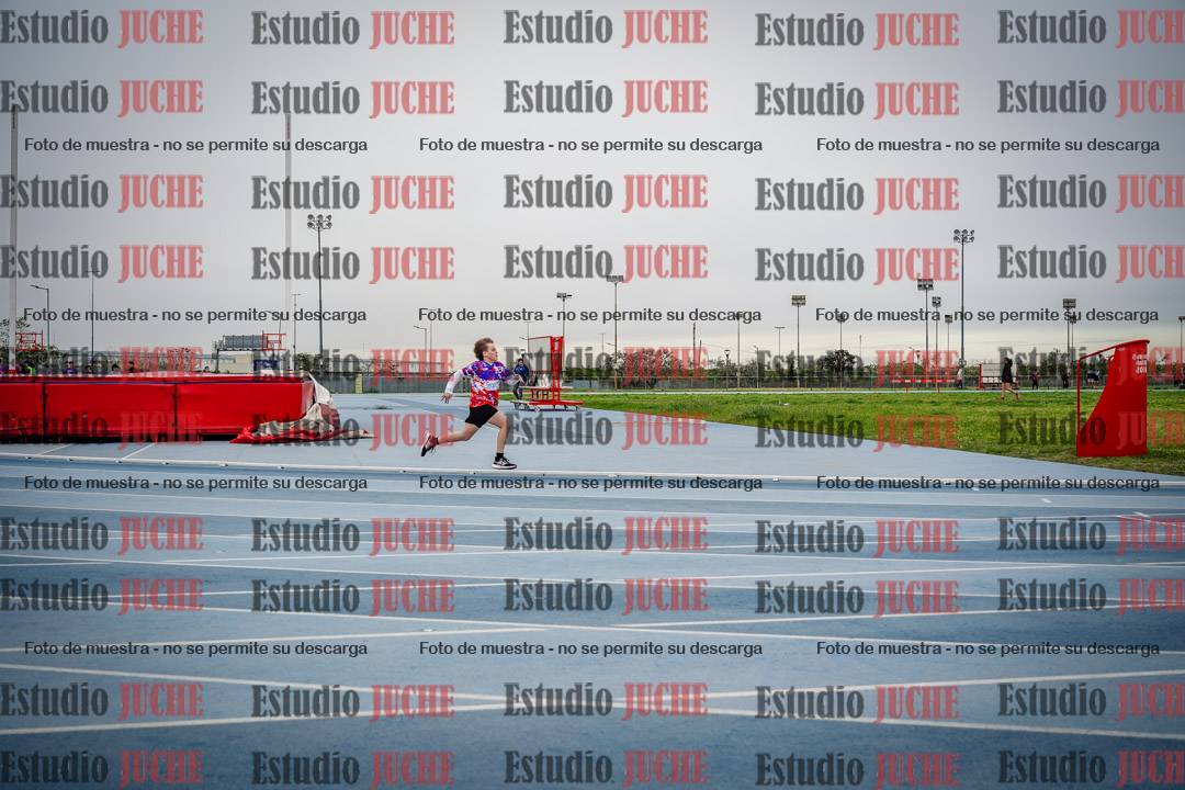 Fotos de los 150 m llanos de varones - U14