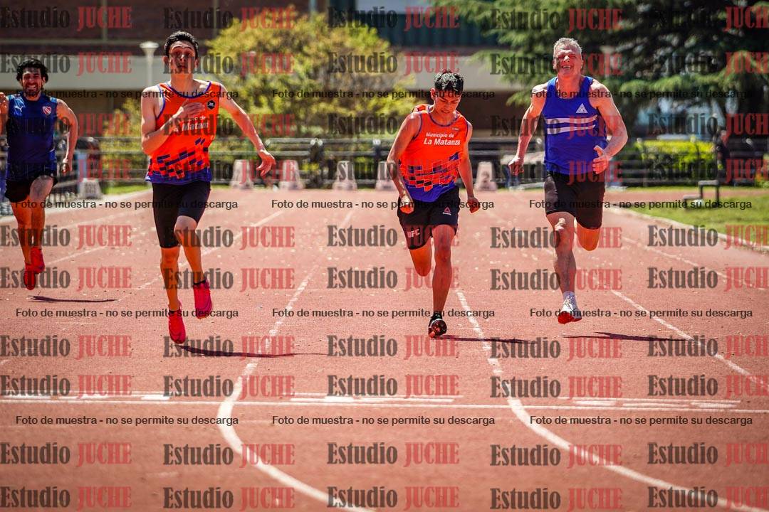 Fotos de los 200 m llanos de varones