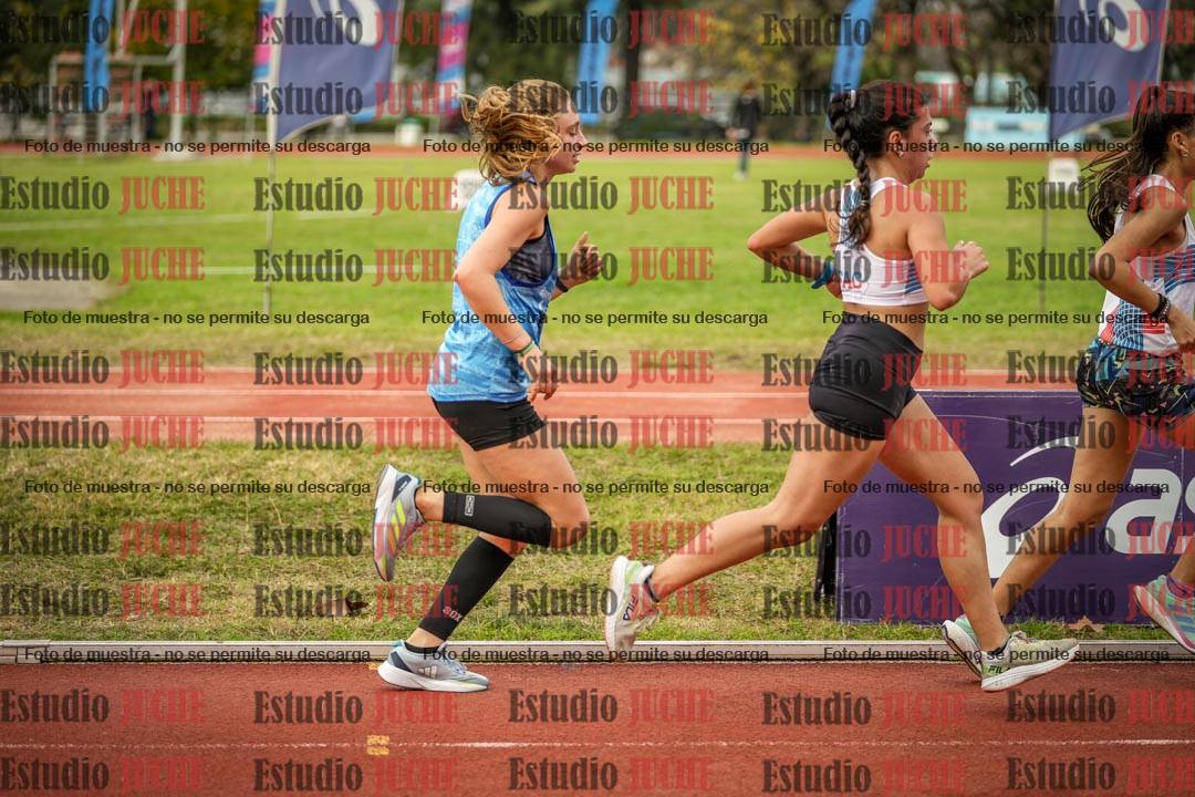 Fotos de los 5000 m llanos de mujeres