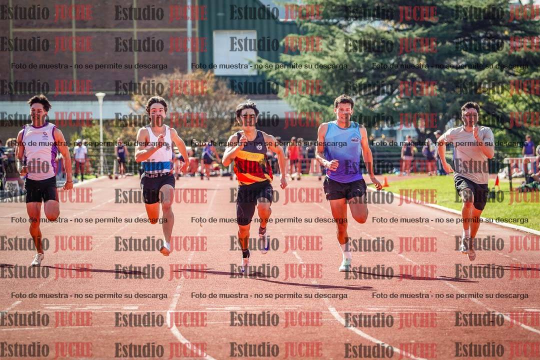 Fotos de los 100 m llanos de varones